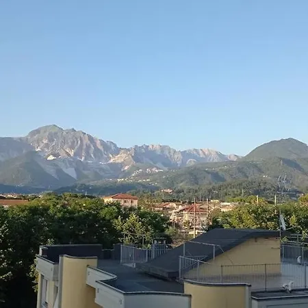 Casa Serena Carrara